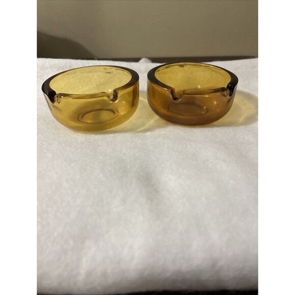 Vintage 2 Small Amber Glass Ashtray 4” Trinket Dish - Picture 1 of 3